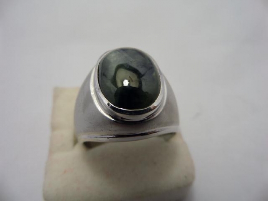 แหวนเงินแท้พลอยยี่หร่าพม่า่