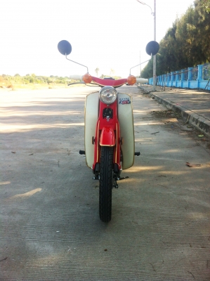 ขายทิ้งครับ สนใจเชิญครับ ขายทิ้งครับ สนใจเชิญครับ