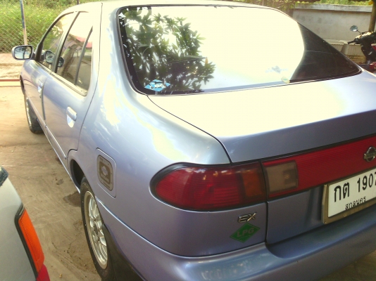 ขายนิสสันเครื่องหัฉีด แอร์เย็น ล้อแมก สีสวย ติดแก็ชลงเล่มเรียบร้อย