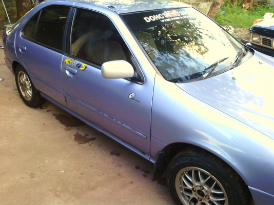 ขายนิสสันเครื่องหัฉีด แอร์เย็น ล้อแมก สีสวย ติดแก็ชลงเล่มเรียบร้อย