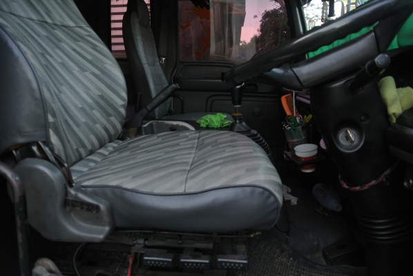 ISUZU FXZ 270  หางขายไปแล้วคะ  เหลือแค่หัว ขายเฉพาะหัวราคา 1,350,000 บาทคะ