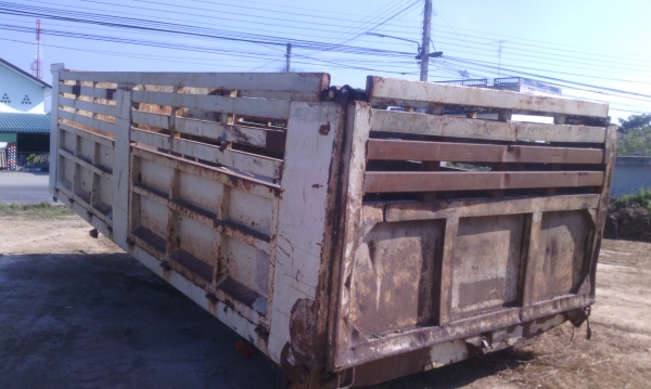 กระบะ 10 ล้อ กระบะเหล็ก ยาว 6 เมตร อุปกรณ์ครบชุด