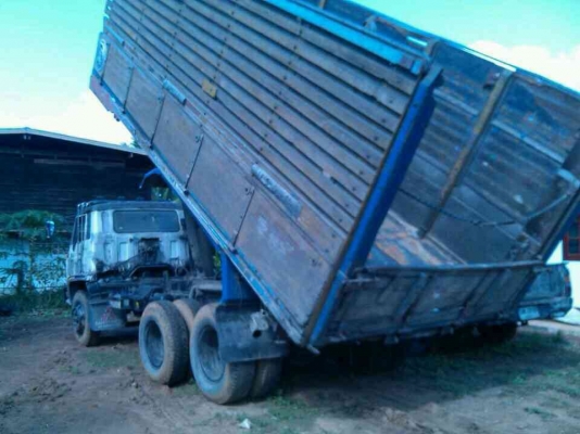 ขายรถ10ล้อ ISUSU