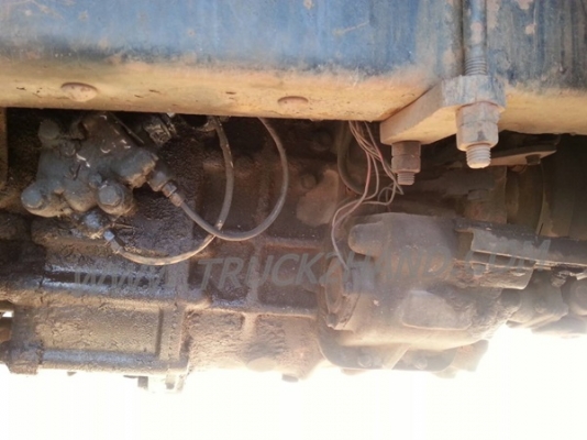 รถบรรทุก 10 ล้อ  Mitsubishi  fn 527 Tf  10 Speed