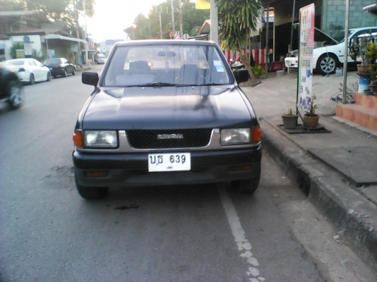 ISUZU TFR 90