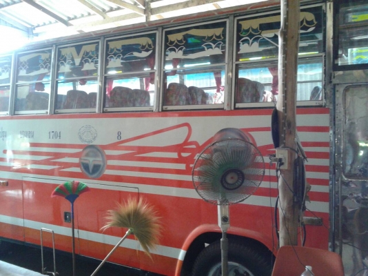 ขายรถบัสด่วน