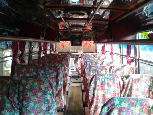 ขายรถบัสด่วน