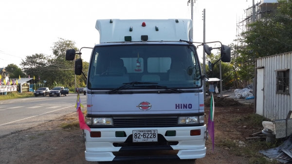 ขาย 6 ล้อใหญ่ HINO สิงห์ไฮเทค สมอเงิน 210 HP อินเตอร์+เทอร์โบ ยางเรเดียล ใหม่ 6 เส้น ยาว 6.8 ม. ขาย 6 ล้อใหญ่ HINO สิงห์ไฮเทค สมอเงิน 210 HP อินเตอร์+เทอร์โบ ยางเรเดียล ใหม่ 6 เส้น ยาว 6.8 ม.