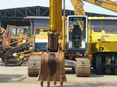 รถขุดบูมยาว Komatsu PC200-3 รถเก่านอก พร้อมใช้งาน เอกครบ จัดไฟแนนท์ได้
