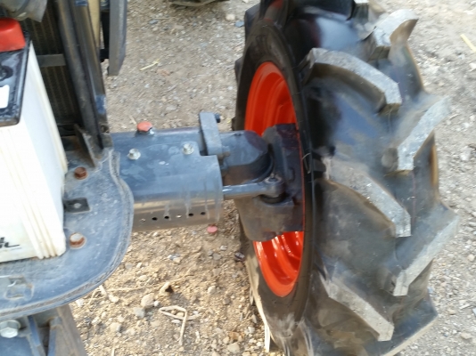 ขายรถไถคูโบต้า KUBOTA L4708 (4WD) สีเดิมจากโรงงานทั้งคัน ขายรถไถคูโบต้า KUBOTA L4708 (4WD) สีเดิมจากโรงงานทั้งคัน