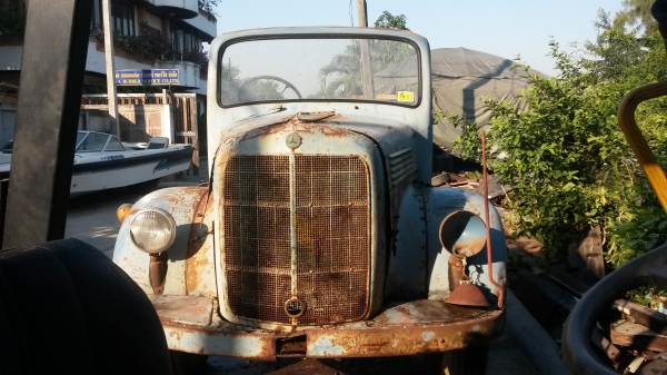 ขายรถเบนซ์6ล้อ โบราณไม่มีทะเบียน แซสซีใหญ่ช่วงยาวไม่ผุ สวยทั้งเส้น ยาวใหญ่8.5 เอาไปบรรทุกแมคโครรถเกี่ยวข้าวแหร่มเลย เครื่อง6BB1 ไม่มีทะเบียน150000 หากมีทะเบียน 255000 หรือซื้อหัวอย่างเดียวก้ขายครับ ขายรถเบนซ์6ล้อ โบราณไม่มีทะเบียน แซสซีใหญ่ช่วงยาวไม่ผุ สวยทั้งเส้น ยาวใหญ่8.5 เอาไปบรรทุกแมคโครรถเกี่ยวข้าวแหร่มเลย เครื่อง6BB1 ไม่มีทะเบียน150000 หากมีทะเบียน 255000 หรือซื้อหัวอย่างเดียวก้ขายครับ