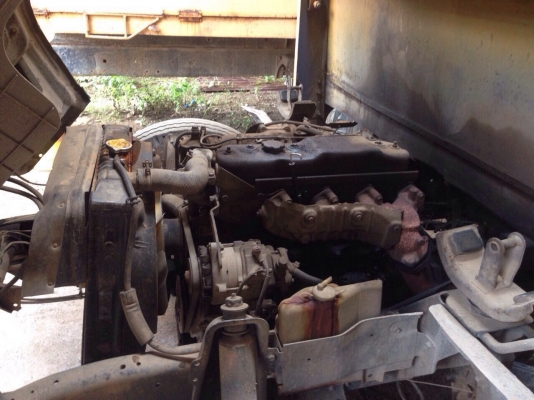 ขายรถ6ล้อกะบะคาโก้บรรทุกแท่งนำ้ามันพร้อมหัวจ่ายISUZU NPR59LU5 เครื่อง 115แรงม้า สนใจโทร 081-970-1072