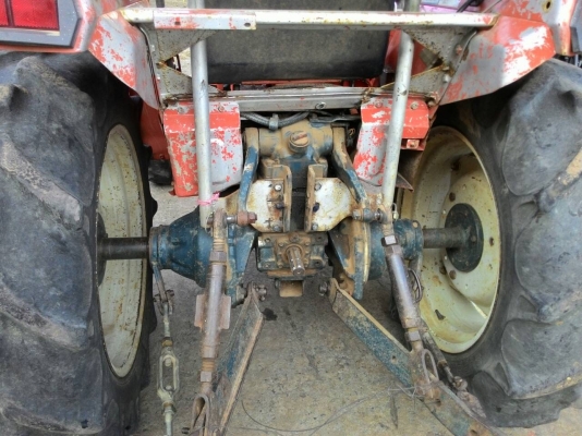 ขายรถไถ KUBOTA L1-R24 เครื่อง4สูบ เทอร์โบ ขายรถไถ KUBOTA L1-R24 เครื่อง4สูบ เทอร์โบ