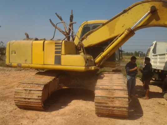 KOMATSU  PC   200รุ่น6   เครื่องดี เอวดีเอกสารพร้อม