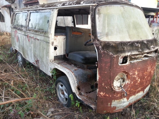 ขาย vwตู้แตงโม 1972 ตามสภาพ มีทะเบียน65000บาท