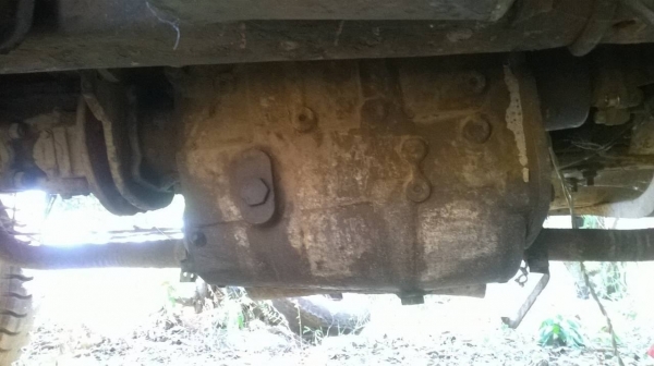 ขายเทนเลอร์ 10 ล้อหัวยาว 2 เพลาช่วงล่างใหญ่จัมโบ้ คัสซีสวยหางสวยแข็งแรง เครื่อง 6BB1 145 แรงม้า สโลว์กลาง ยางเต็ม ทะเบียนพร้อมโอน