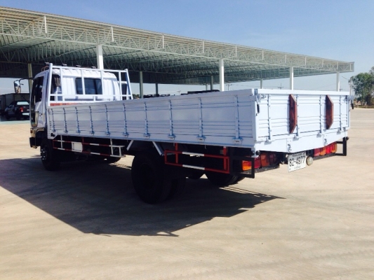 6ล้อ FC4J 140 แรง กระบะ 5.5 ม. รถปี  2544