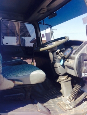 6ล้อ FC4J 140 แรง กระบะ 5.5 ม. รถปี  2544