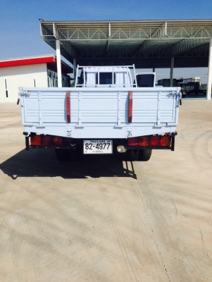 6ล้อ FC4J 140 แรง กระบะ 5.5 ม. รถปี  2544