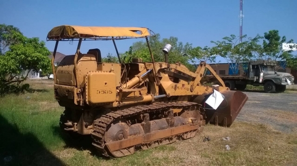 ขายแทรคเตอร์ KOMATSU D50S สภาพพร้อมใช้งาน ราคาคุยกันได้ครับ