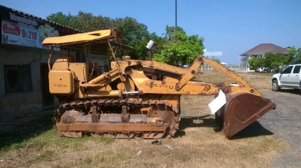 ขายแทรคเตอร์ KOMATSU D50S สภาพพร้อมใช้งาน ราคาคุยกันได้ครับ