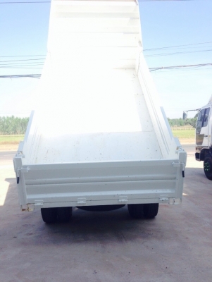 6ล้อดั้ม 135 แรง ปี2546 ดั้มต่อใหม่ ลงเล่มเรียบร้อย