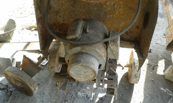 ขายโม่ปูนมือสองพร้อมมอเตอร์