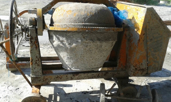 ขายโม่ปูนมือสองพร้อมมอเตอร์