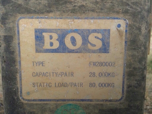 ขายหางพ่วงไม่ดัมพ์ 3 เพลา กว้าง 2.5 เมตร ยาว 12.30 เมตร ยาง 60\% รถจอด ทะเบียนขาด 2 ปี