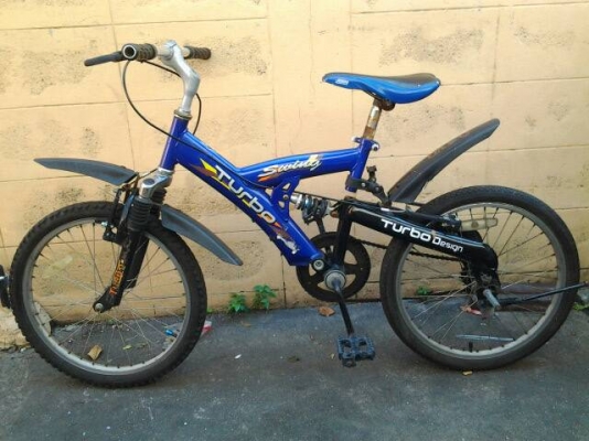 ขาย จักรยาน และ คอมเล็กๆๆ