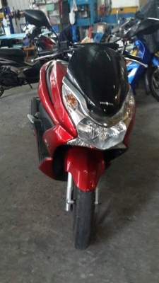 ขาย HONDA PCX 125 ปี 54 เครื่องดี,สีดี เล่มพร้อมโอน (มี 2 คัน) ขาย HONDA PCX 125 ปี 54 เครื่องดี,สีดี เล่มพร้อมโอน (มี 2 คัน)