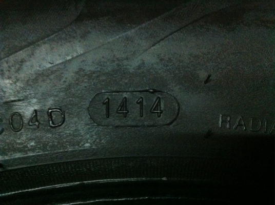 ยาง Deestone 195 65 15