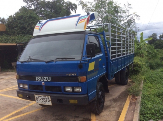 ISUZU NPR115 รถห้างแท้ เครื่องดี ขับดี ครัทซีสวย ขาย 370,000 บาท