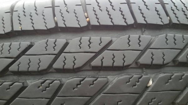 ล้อ toyota ขอบ 17 พร้อมยางป้ายแดงปี 14ชุดละ 25,000