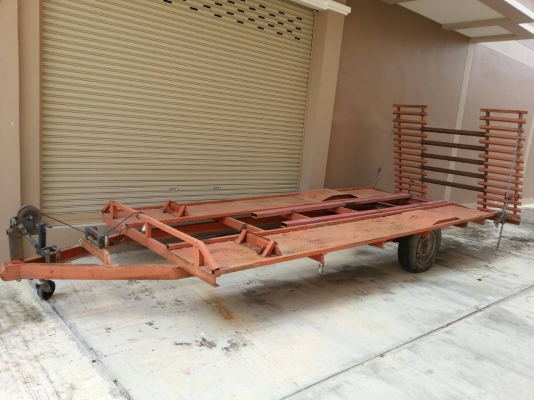 สาลี่บรรทุกรถ