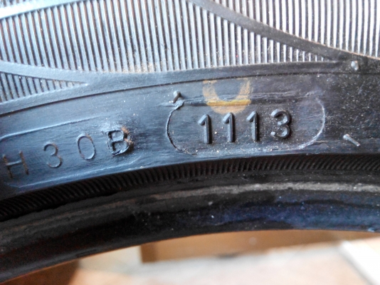 ยางไทย Thunderer 215/45/17 ปี13