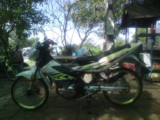 ขายโซนิค ตัวใหม่ สภาพสวย ไฟติดครบ เเตรดัง มีเล่มทะเบียน+เอกสารการโอนลอย