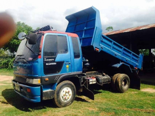 **720,000 บ.ต่อรอง**ขาย 6ล้อดั๊มดิน HINO FD3HDA เครื่องHO7D 195HP แห้งๆไม่เยิ้ม แน่น ช่วงล่างปึ๊กคัสซีสวยไม่ผุไม่ดามไม่ปะ กระบะดั๊มเหล็ก4ตันยิงหน้าสภาพสวยสีสวยพื้นดีข้างดีไม่มีผุ ยางสวย6เส้น หัวดีสีดีภายในสวยคอนโซลครบ พ.พาวเวอร์ ทริฟฟี่ แอร์ พร้อมใช้ พร้อ **720,000 บ.ต่อรอง**ขาย 6ล้อดั๊มดิน HINO FD3HDA เครื่องHO7D 195HP แห้งๆไม่เยิ้ม แน่น ช่วงล่างปึ๊กคัสซีสวยไม่ผุไม่ดามไม่ปะ กระบะดั๊มเหล็ก4ตันยิงหน้าสภาพสวยสีสวยพื้นดีข้างดีไม่มีผุ ยางสวย6เส้น หัวดีสีดีภายในสวยคอนโซลครบ พ.พาวเวอร์ ทริฟฟี่ แอร์ พร้อมใช้ พร้อ