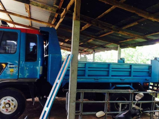 **720,000 บ.ต่อรอง**ขาย 6ล้อดั๊มดิน HINO FD3HDA เครื่องHO7D 195HP แห้งๆไม่เยิ้ม แน่น ช่วงล่างปึ๊กคัสซีสวยไม่ผุไม่ดามไม่ปะ กระบะดั๊มเหล็ก4ตันยิงหน้าสภาพสวยสีสวยพื้นดีข้างดีไม่มีผุ ยางสวย6เส้น หัวดีสีดีภายในสวยคอนโซลครบ พ.พาวเวอร์ ทริฟฟี่ แอร์ พร้อมใช้ พร้อ **720,000 บ.ต่อรอง**ขาย 6ล้อดั๊มดิน HINO FD3HDA เครื่องHO7D 195HP แห้งๆไม่เยิ้ม แน่น ช่วงล่างปึ๊กคัสซีสวยไม่ผุไม่ดามไม่ปะ กระบะดั๊มเหล็ก4ตันยิงหน้าสภาพสวยสีสวยพื้นดีข้างดีไม่มีผุ ยางสวย6เส้น หัวดีสีดีภายในสวยคอนโซลครบ พ.พาวเวอร์ ทริฟฟี่ แอร์ พร้อมใช้ พร้อ