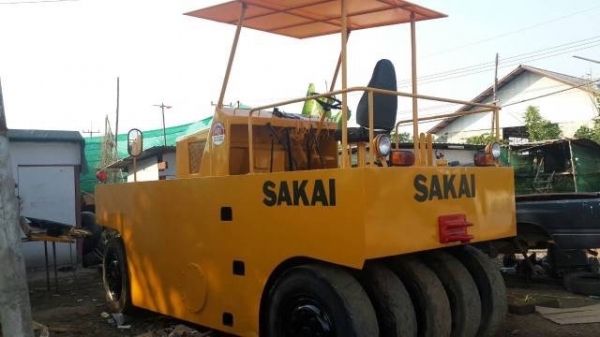 ขายด่วน!!! รถบด SAKAI 7409 รถสวยพร้อมใช้งานค่ะ ขายด่วน!!! รถบด SAKAI 7409 รถสวยพร้อมใช้งานค่ะ