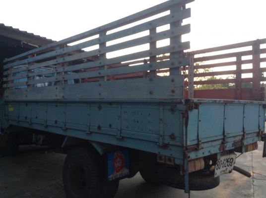 อีซูซู6ล้อ100แรงฝาดําสวยบ้านเลยมือเดียวจ้า