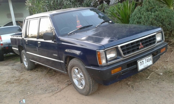 MITSU CYCLON 2.5 ปี 37 แอร์เย็น 4DOOR สภาพนางฟ้า ภาษีเต็ม MITSU CYCLON 2.5 ปี 37 แอร์เย็น 4DOOR สภาพนางฟ้า ภาษีเต็ม