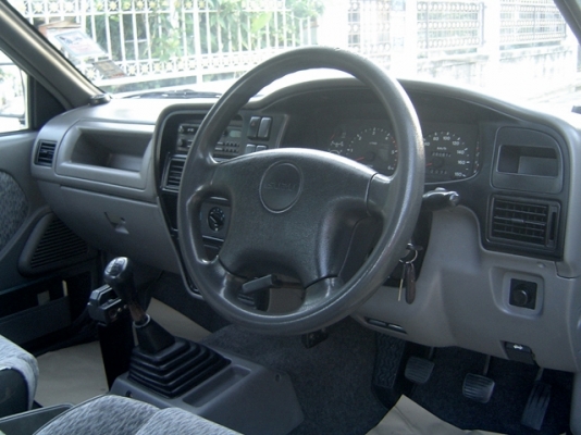 ขาย ISUZU DRAGON EYE 2.5 SLX ปี 1997 สภาพดีพร้อมใช้งาน