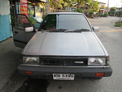 ด่วน nissan FF เครื่องดีเกียออโต้ ไม่เยิ้ม เลี้ยวไม่ดัง