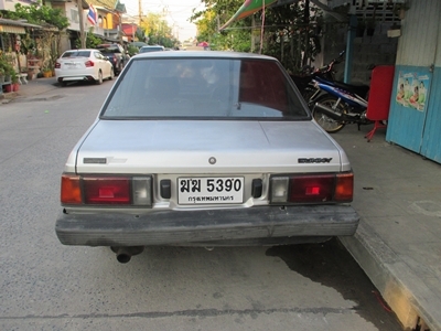 ด่วน nissan FF เครื่องดีเกียออโต้ ไม่เยิ้ม เลี้ยวไม่ดัง