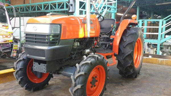 ** ราคา 245,000+ส่งฟรี ** รถไถคูโบต้า 45 แรงม้า รุ่น L4508 (4WD)รถสวย เครืองแน่น เกียร์ เฟืองไม่มีหอน เปลี่ยนซีล+ลูกปืน น้ำมันทุกอย่าง พร้อมใช้งาน