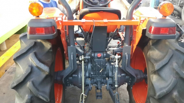 ** ราคา 245,000+ส่งฟรี ** รถไถคูโบต้า 45 แรงม้า รุ่น L4508 (4WD)รถสวย เครืองแน่น เกียร์ เฟืองไม่มีหอน เปลี่ยนซีล+ลูกปืน น้ำมันทุกอย่าง พร้อมใช้งาน