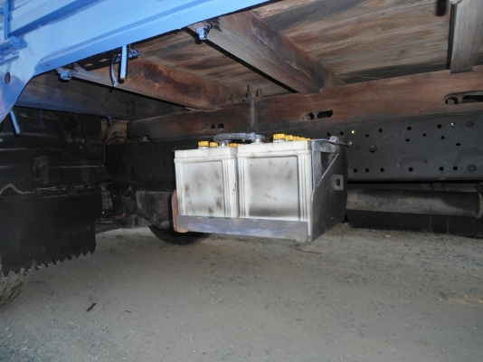 ขายรถ 6 ล้อ NKR ราคา 370.000 บาท