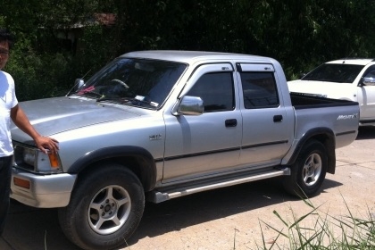 ขาย Toyota 4 ประตู Mighty-x ปี39