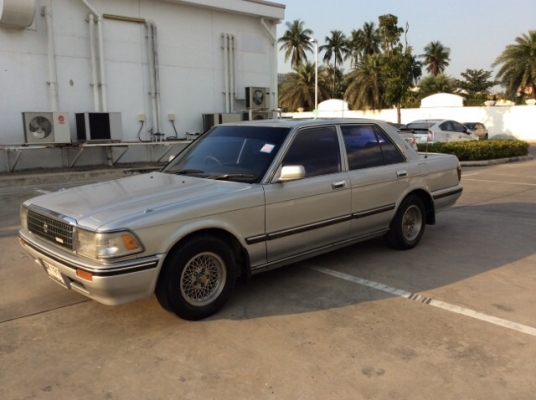 ขายรถโตโยต้า คราวน์ ms132 ปี89 เครื่องไมตี้ 2L เทอร์โบ ฝาดำ เกียร์ธรรมดา เพาเวอร์ ภายในเดิมสวยมาก แอร์หน้า-หลัง ไมล์ใช้ได้หมด ตัวถังเดิมๆไม่มีชน สีเงาสวยมีริ้วรอยเล็กน้อย แม็กเดิมๆ เครื่องแน่นวิ่งดีมาก ช่วงล่างนิ่ม รถพร้อมใช้ ขับดีมาก รถสวยเดิมๆ ภาษีปี58